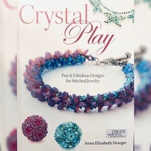 𝅺Crystal Play: Fun & Fabulous Stitched Jewelry